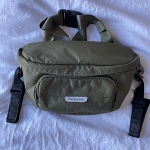 Colugo On the Go Carrier stroller bag LIKE NEW